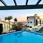 Villa Two Palms Nazare