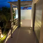 Villa Two Palms
