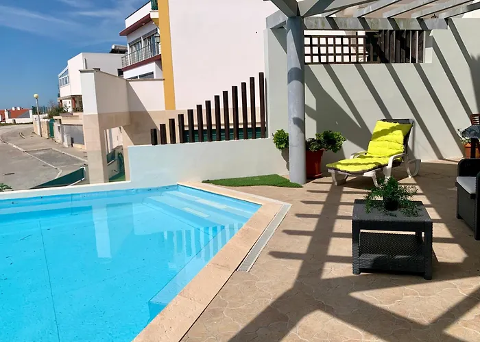 Two Palms Ναζαρέ